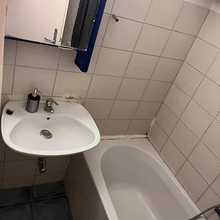 Bitte Nicht Hier Reservieren